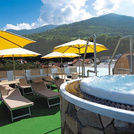 Hotel Engel Sluderno Luaran gambar