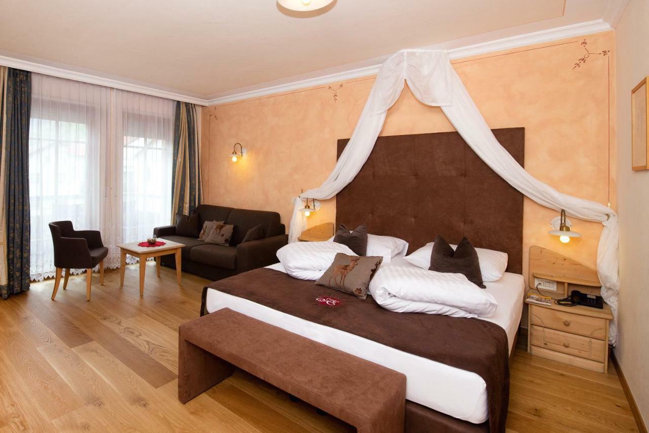 Hotel Engel Sluderno Luaran gambar