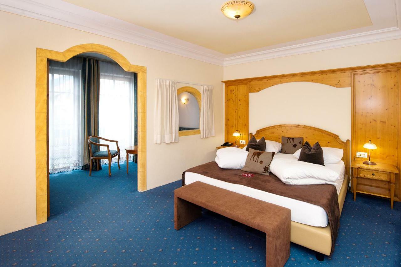 Hotel Engel Sluderno Luaran gambar