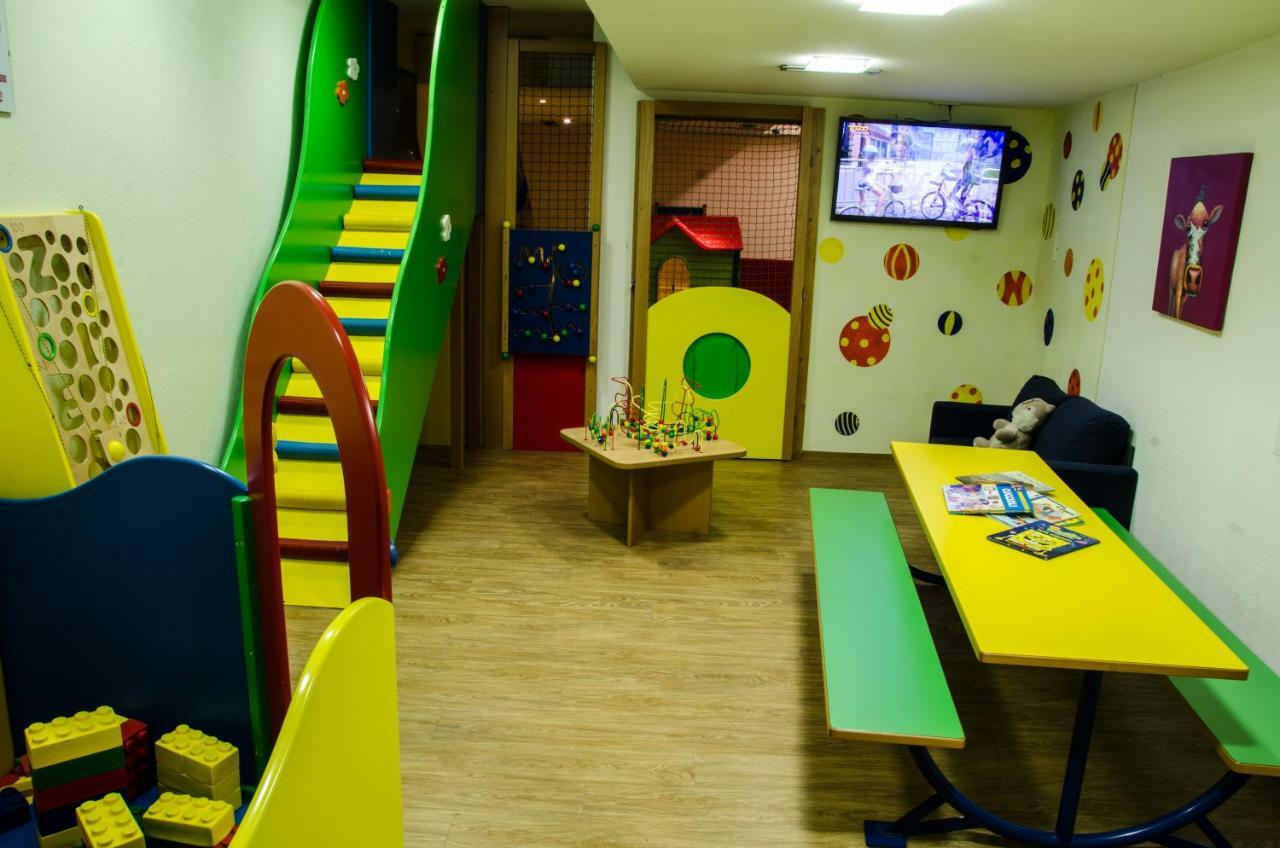 Hotel Engel Sluderno Luaran gambar