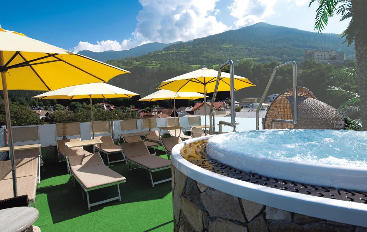 Hotel Engel Sluderno Luaran gambar